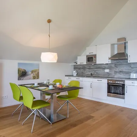 2 Zi Penthouse-hafenwohnung Reeders Topp By Seeblick Ferien Oro Appartement Olpenitz