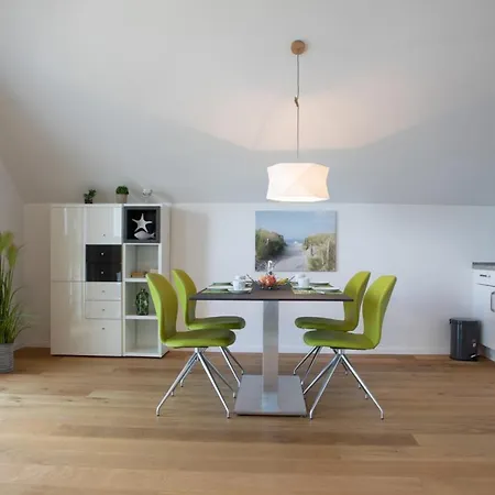 2 Zi Penthouse-hafenwohnung Reeders Topp By Seeblick Ferien Oro Appartement Olpenitz