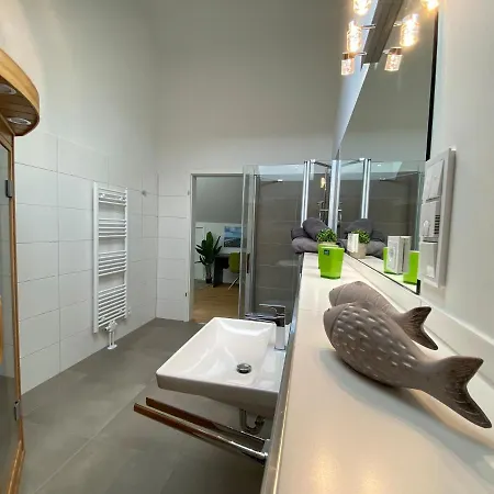 2 Zi Penthouse-hafenwohnung Reeders Topp By Seeblick Ferien Oro Appartement *
