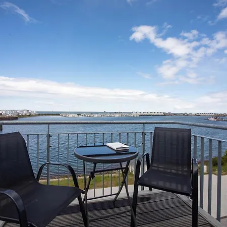2 Zi Penthouse-hafenwohnung Reeders Topp By Seeblick Ferien Oro